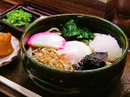 温玉うどん(いなり付)